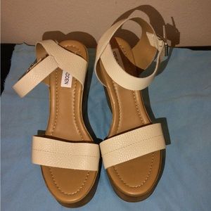 Steve Madden Wedges